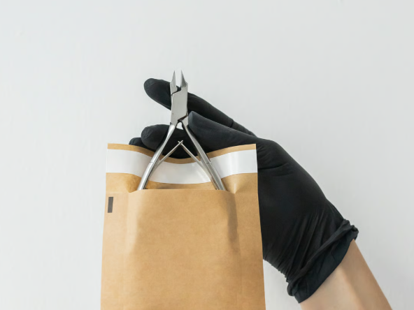 Pouches Container