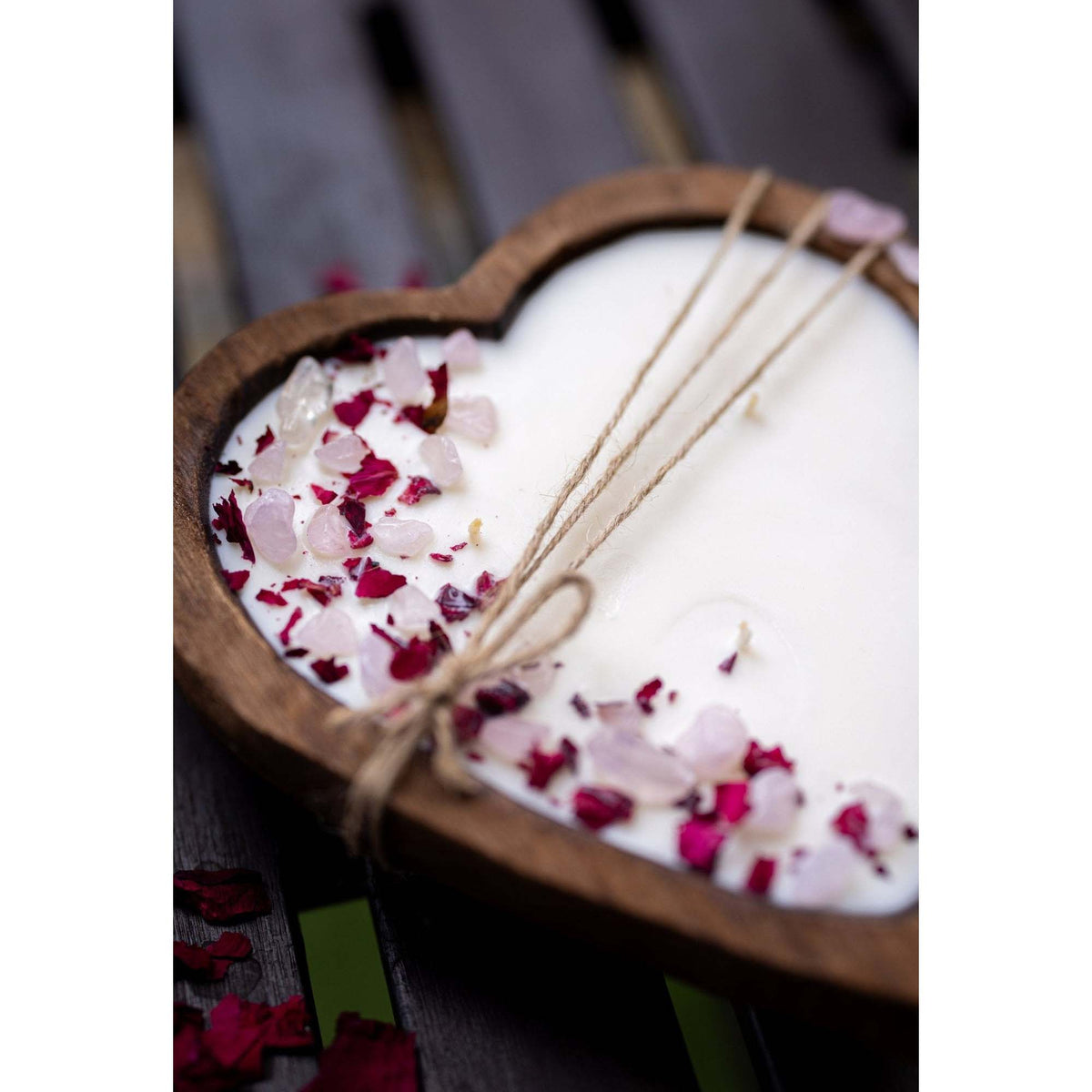 Heart Wood Dough Bowl Candle - Spiced Oat Milk 37519