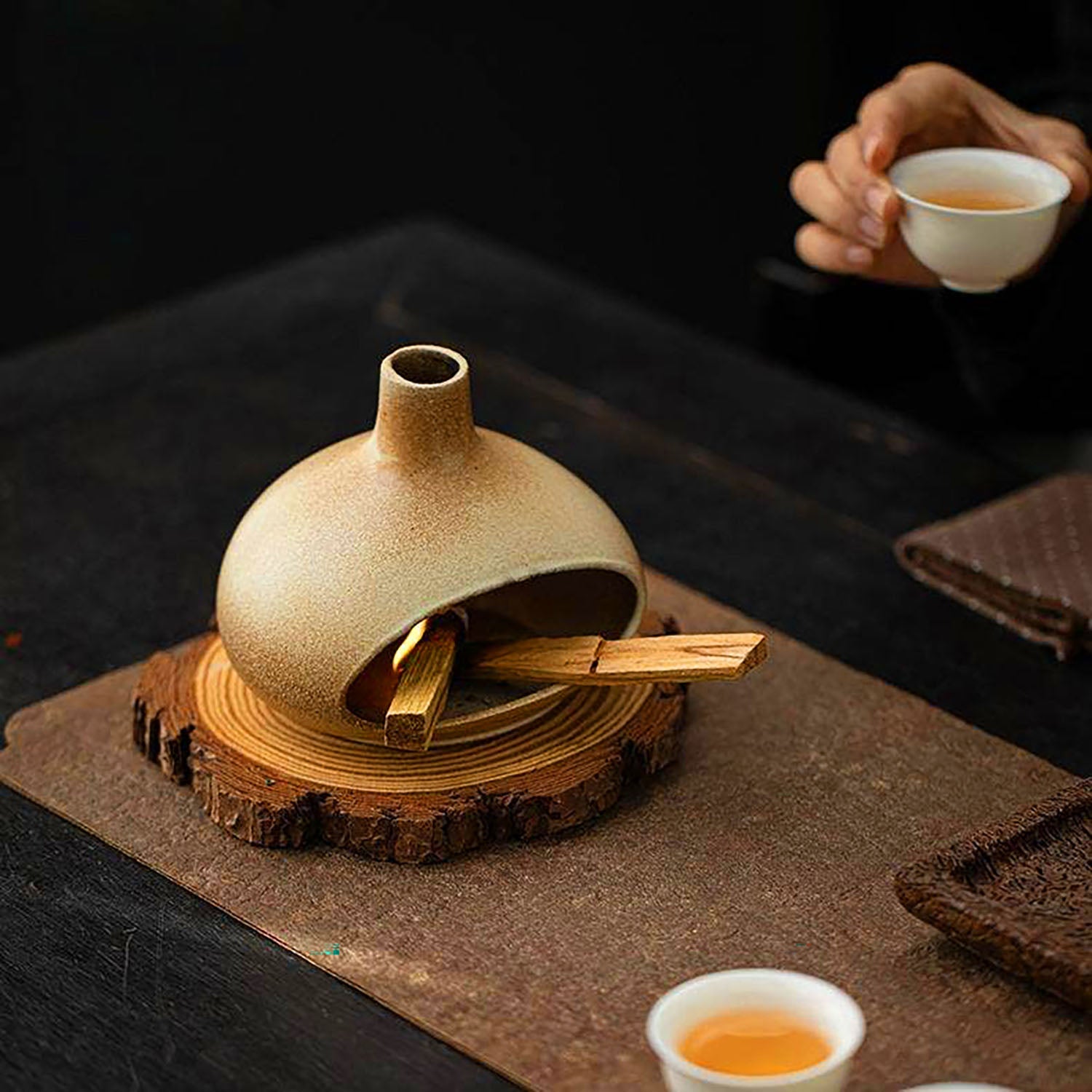 HAKU Wabi-Sabi Ceramic Incense Burner Brown Glaze 12255