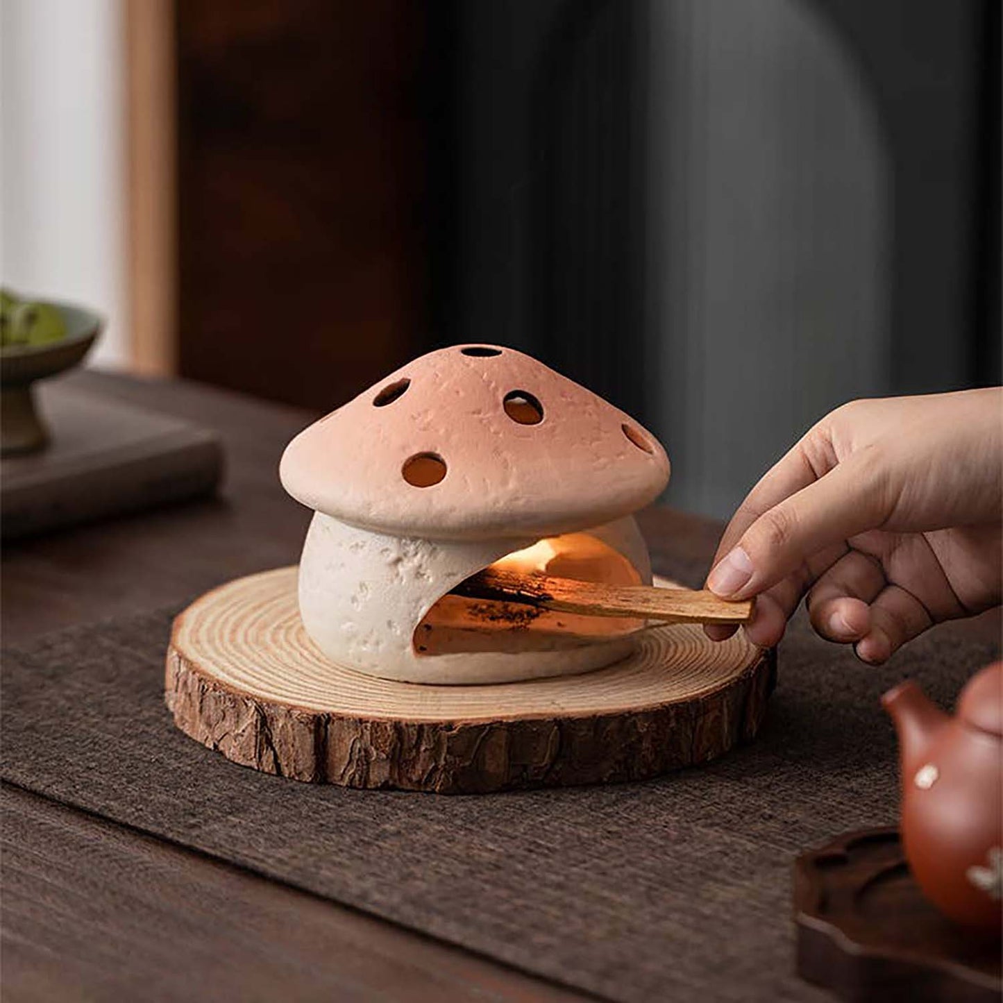 HAKU Ceramic Mushroom Incense Burner - Pink Mushroom 58154