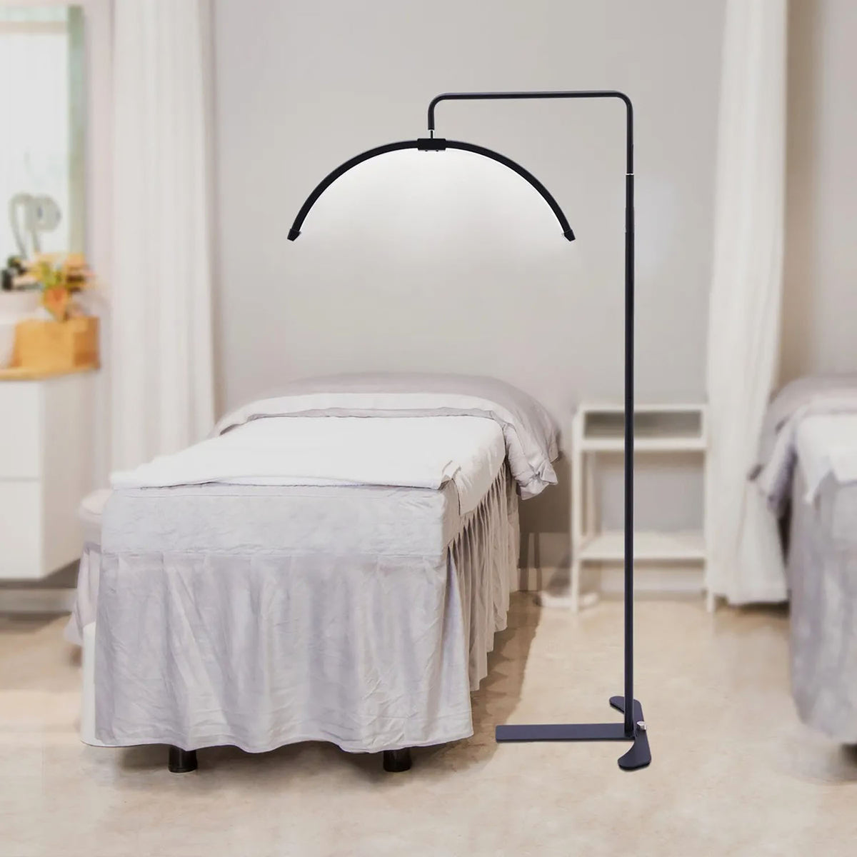 Đèn Đứng Ikonna Bán Nguyệt Màu Đen Đính Đá LMP-HMS-B